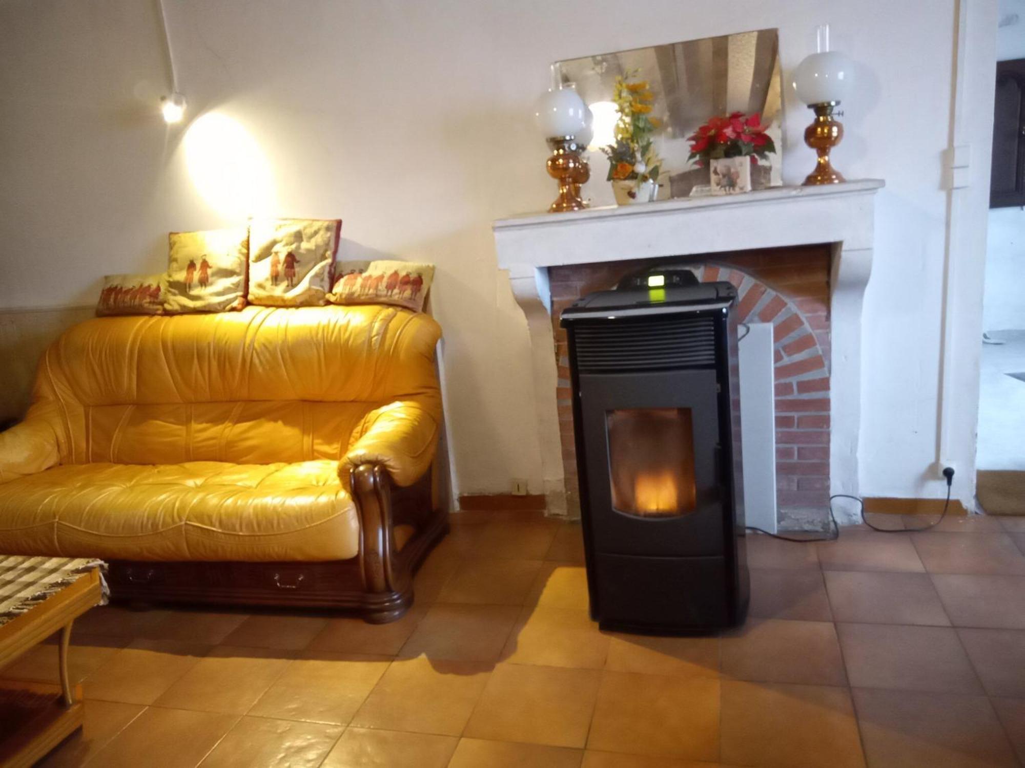 Traditional Holiday Home In Brinon Sur Beuvron Esterno foto
