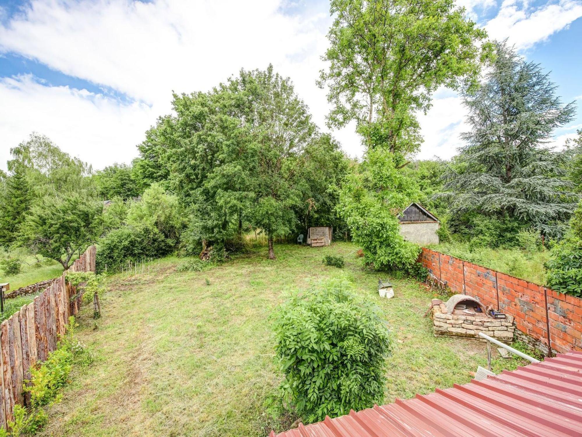 Traditional Holiday Home In Brinon Sur Beuvron Esterno foto